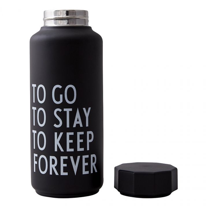 Borraccia con scritte To Go To stay – Design Letters
