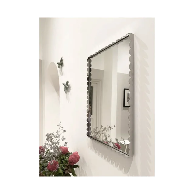 Arcs Mirror by @haydesign in stainless steel------- To be elegant and timeless@spazio_abitabile ❤️😍💪#arredamento #accessories #complementi #mirrors #specchi #designcollection #designdeinteriores #designinpuglia #designworld