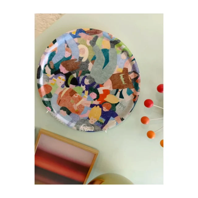 Art tray by @papercollective to bring great art into everyday moments 🌈📷💫#moshpit@spazio_abitabile #news #autumnvibes🍁 #giftideas #loveart #artgallery #designcollection #designinterior #designinpuglia #pugliamia #conceptstore #designshop #rutigliano #instagood #instalove❤️🍀 #instadaily