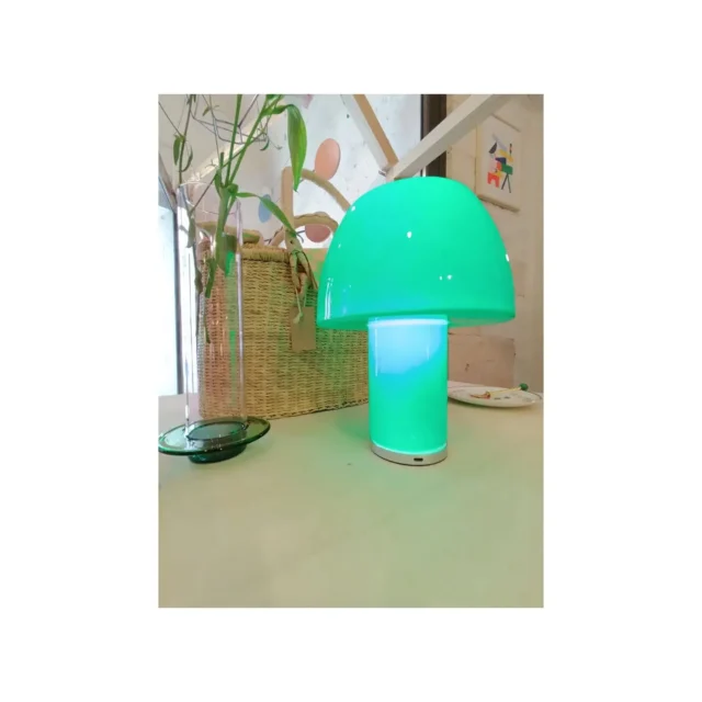 Lorosae by @alvaro_siza_vsp 💡📸
@nemolighting@spazio_abitabile #officialretailer #designcollection #designlamp #arredamento #interiorstyling #interiorinspiration #interiordesigninspiration #lovedesign #lovedetails #lovearchitecture #architetturadinterni